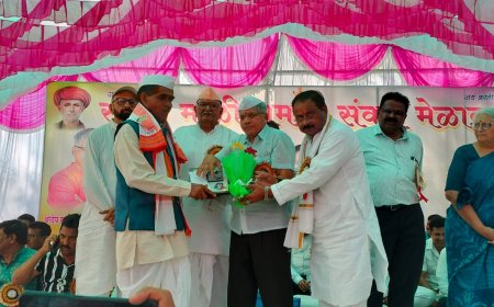 वारकरी संप्रदायातील ह.भ.प यांना सरकारने किमान 5000 रुपये मानधन द्यावे -  बाळासाहेब आंबेडकर