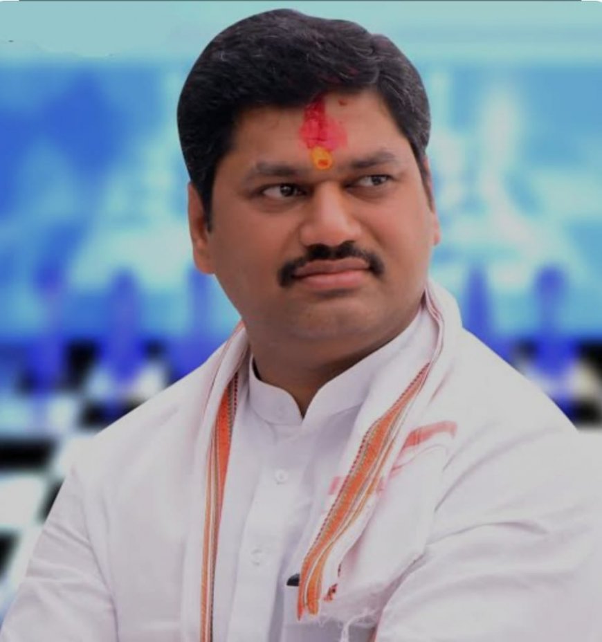 सर्व्हर डाऊनमुळे हजारो संत्रा उत्पादक शेतकरी फळ पीक विम्या पासून वंचित !!