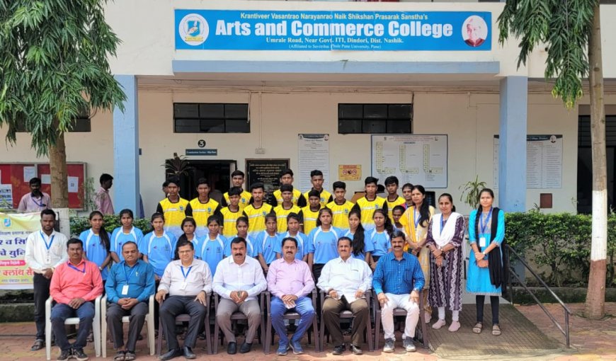 क्रांतिवीर वसंतराव नाईक महाविद्यालयात खेळाडूंना क्रीडा गणवेश वाटप  !!