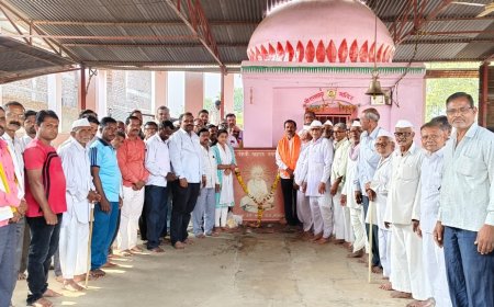 सोयगावात दत्त मंदिरात संत श्री जगनाडे महाराज यांना अभिवादन--