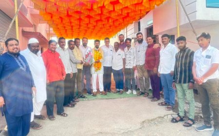 आर्णीचे पत्रकार सद्दाम शेख कुटुंबासह पवित्र उमराह यात्रेसाठी रवाना !!