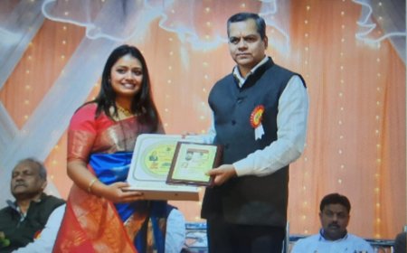 नाट्यकलेतून सावित्री फुले विचारांची जनजागृती!!