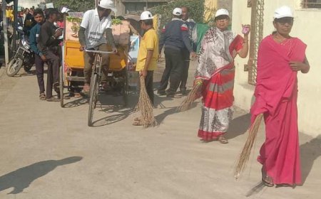 आदर्श गावाची मार्गदर्शिका म्हणजे ग्रामगीता - तुलसीदास झुंजुरकार!!