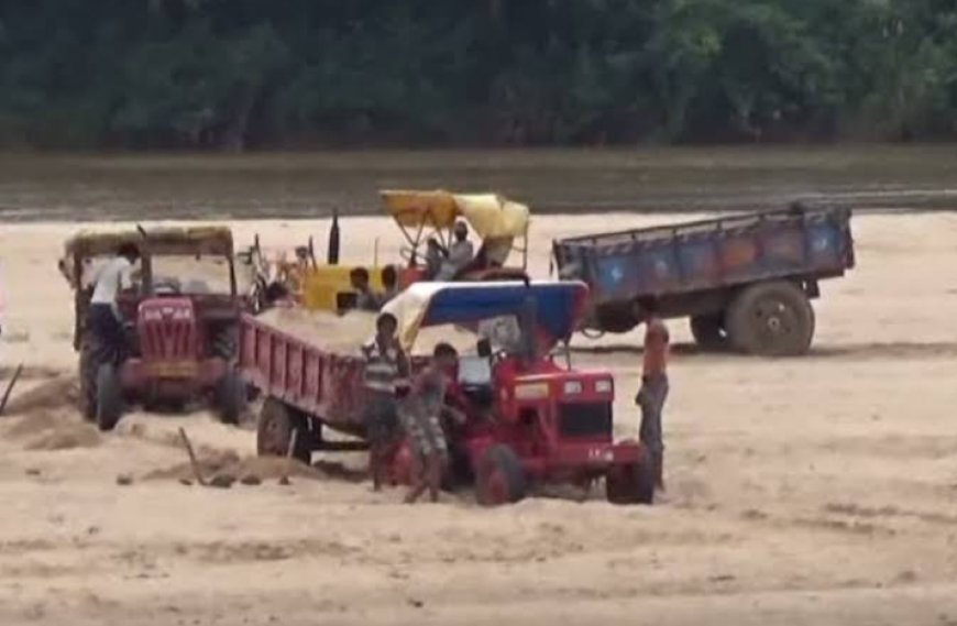 भूगाव रेती घाटावर तस्करांकडून बेसुमार लुट!!